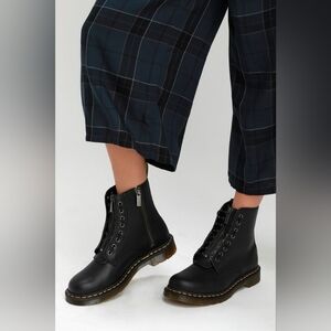 1460 Pascal Nappa Zip Dr. Martens
